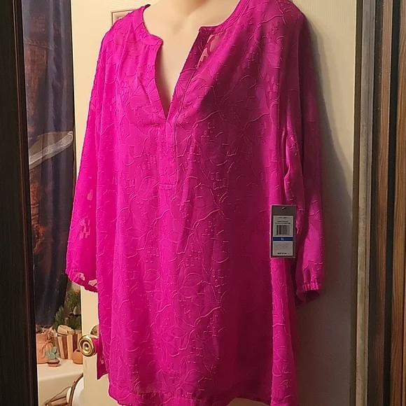 Chaus Bright Fuchsia Top - Picture 1 of 11